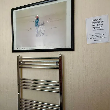 Self Check In Room Accommodation Only The Castle, Coldstream Exterior photo