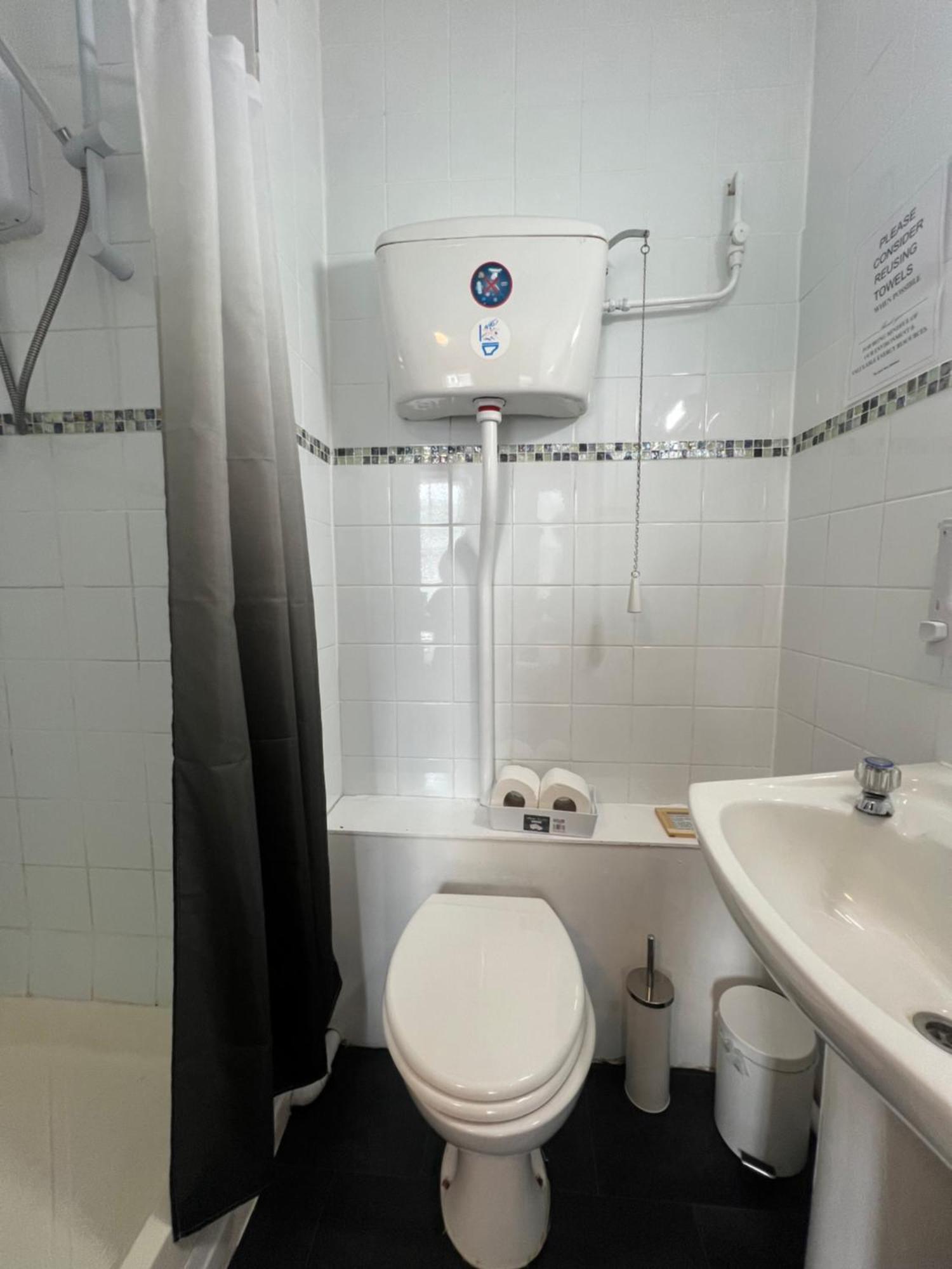 Modern With Self Check-in The Castle, 2*
